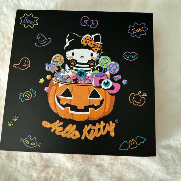 Hello Kitty Glitter Pumpkin Halloween Wooden Sign Decor NEW sparkle Fall Decor - Picture 1 of 9